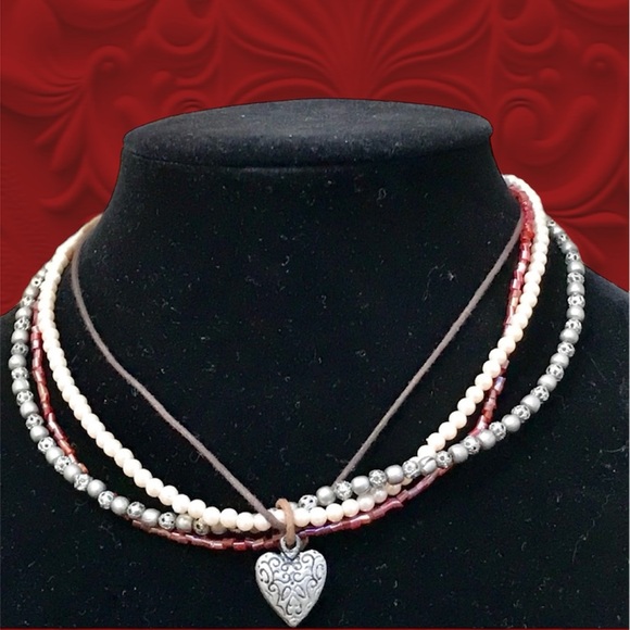 EUC! FOUR STRAND PENDENT NECKLACE - Picture 2 of 6